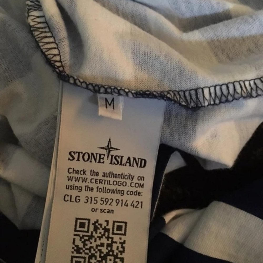 Stone Island - Picture 2 of 5